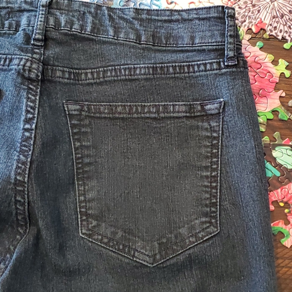 Rich & Skinny Jean 27/29 Inseam